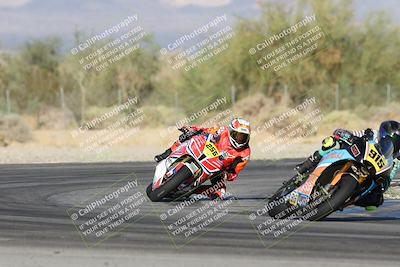 media/Nov-02-2025-CVMA (Sun) [[337aff29ab]]/Race 17-Amateur Supersport Middleweight/